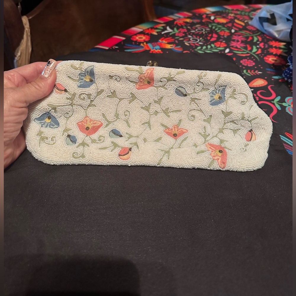 Beaded Clutch Floral